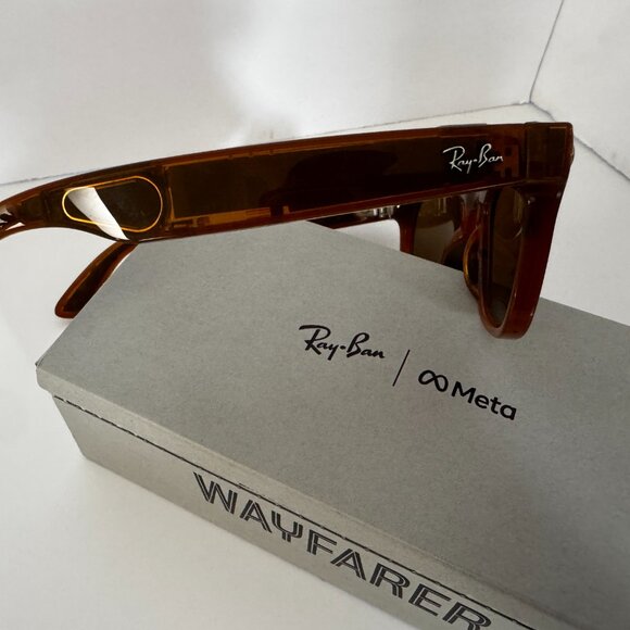 Ray-Ban Meta Wayfarer Smart Sunglasses -RW40 Brown Caramel Polarized - Picture 4 of 10